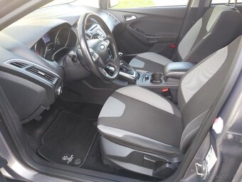 Ford Focus 1.0 92 kw 2012, servis Ford , TOP STAV - 13