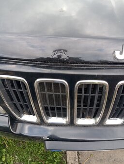 Jeep Grand Cherokee - 13