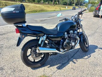 Honda CB750 Seven Fifty - 13
