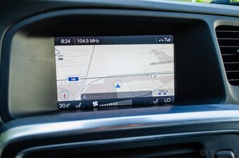 Volvo S60 D3 Momentum Geartronic - 13