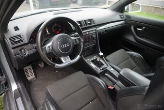 Audi RS4 Avant B7 4.2FSI 309kW RECARO - havarované - 13