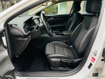 Opel Insignia 2.0CDTi 125KW MANUÁL KAMERA VÝHŘEV SERVISKA - 13