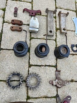 Jawa ČZ kývačka, panelka, pérák - dily - 13