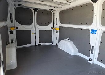 Ford Transit Custom Long 2.0 TdCi 131HP EURO 6 - 2020 - 13