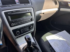 Škoda Octavia 2.0 Tdi 103kw Style r.v.2012, Serviska - 13