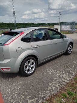 Ford Focus plechové disky pneu matice - 13