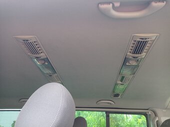 Volkswagen Multivan T5 - 13
