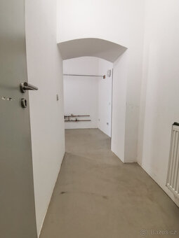 Pronájem prodejny v blízkosti centra Sušice - 13
