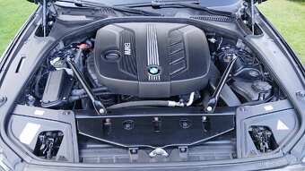 BMW 520d kombi - 13