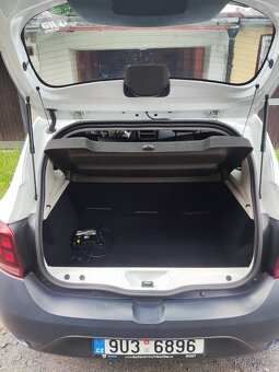Prodám Dacia Sandero - 13