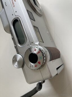 📸 Minolta DiMAGE F200 – retro digitál, co pořád fotí skvěle - 13