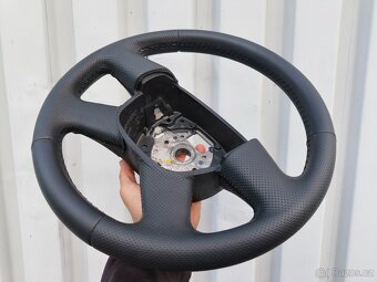 Prodám kožený volant škoda 2008- výše - 13