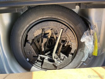 Škoda Octavia1.5tsi r.2019 127tis km Style Led ČR - 13