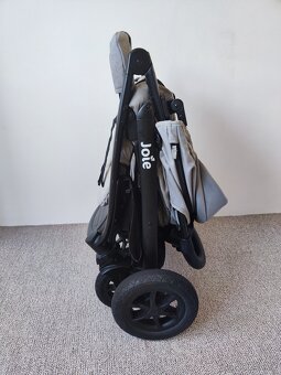 Kočárek s příslušenstvím - 13