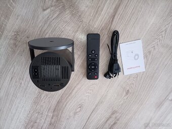 HY300 Plus – Výkonný Android projektor LED 4K 300ANSI - 13