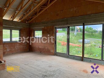 Prodej rodinného domu, obytná plocha 114 m2, pozemek 927 m2  - 13