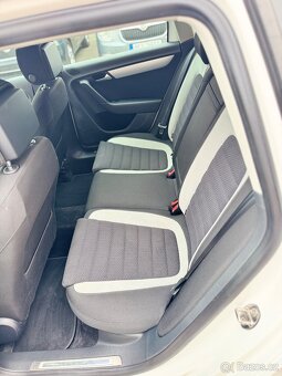 Volkswagen Passat, 2.0TDI 103KW Automat RLine Ojeté, 2014 25 - 13