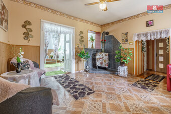 Prodej rodinného domu, 350 m², Postoloprty, ul. Wolkerova - 13