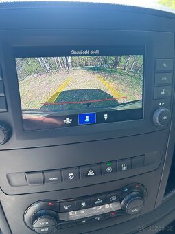 Mercedes Benz W447 Vito 250 automat - 13