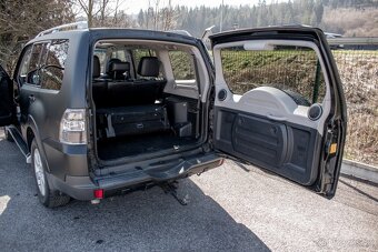 Mitsubishi Pajero 3.2DI-D 4x4 - 13