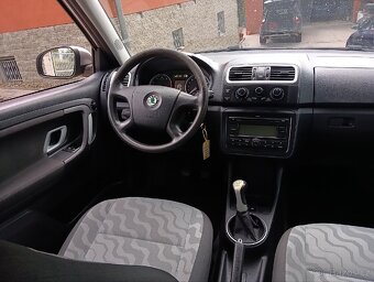 Škoda fabia 1.2 htp-51kw,org.km,po stk,top výbava,r.2009 - 13
