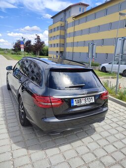 Mercedes C220 Avantgarde - 13