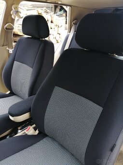 VW Golf 4 - Sada sedadel - 13