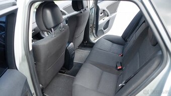 Toyota Avensis 1.8 VVTi benzín, 108kW, Combi, 2010 - 13