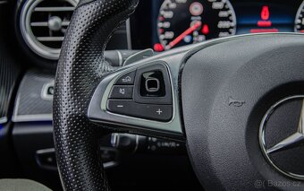 Mercedes-Benz E trieda Sedan 350 BlueTEC - 13