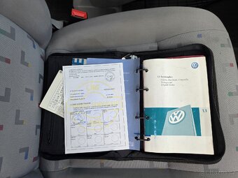 Volkswagen Caravelle 3.2 V6 LPG 8 míst Long - 13