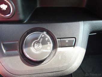 PEUGEOT EXPERT TRAVELLER LONG 2,0HDI,8 MÍST - 13