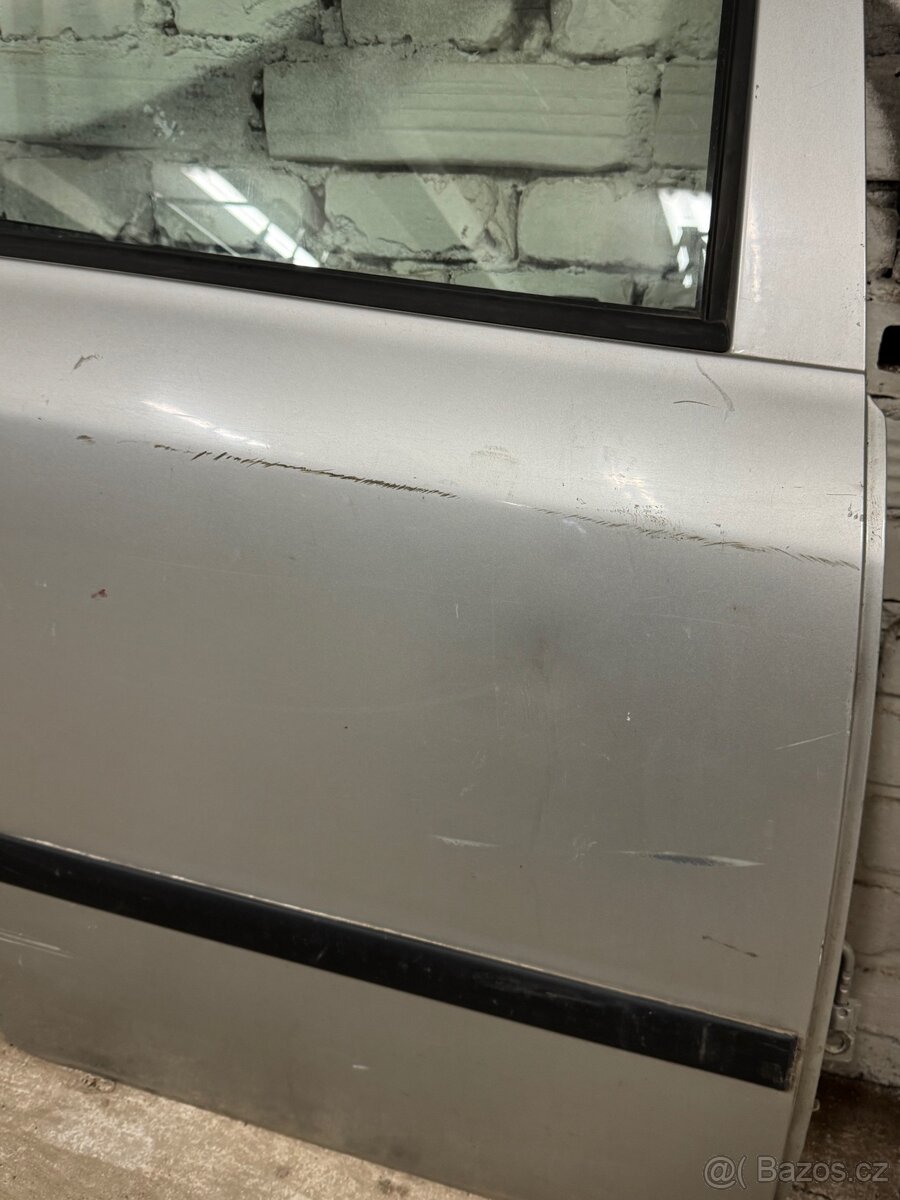 Škoda Octavia 1 sedan, PZ dveře - 14