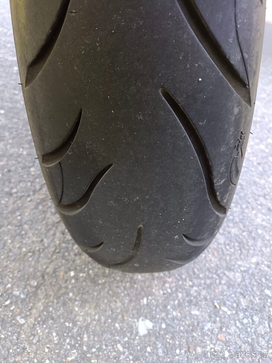 Suzuki VS 1400 Intruder - 14