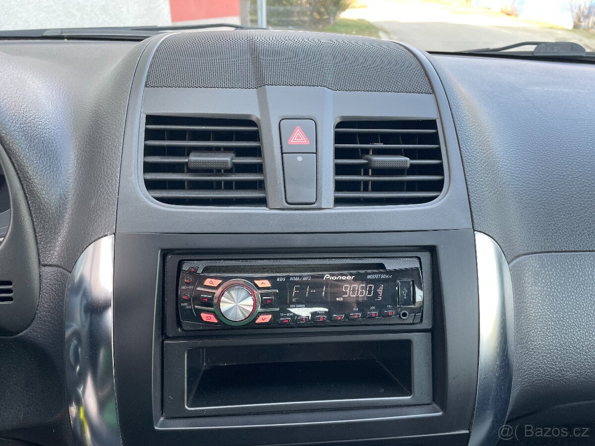 Fiat Sedici 1.6i 88kW - 14