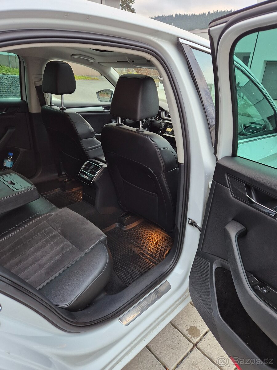 Škoda Superb 3,4x4,manual. 110kw - 14