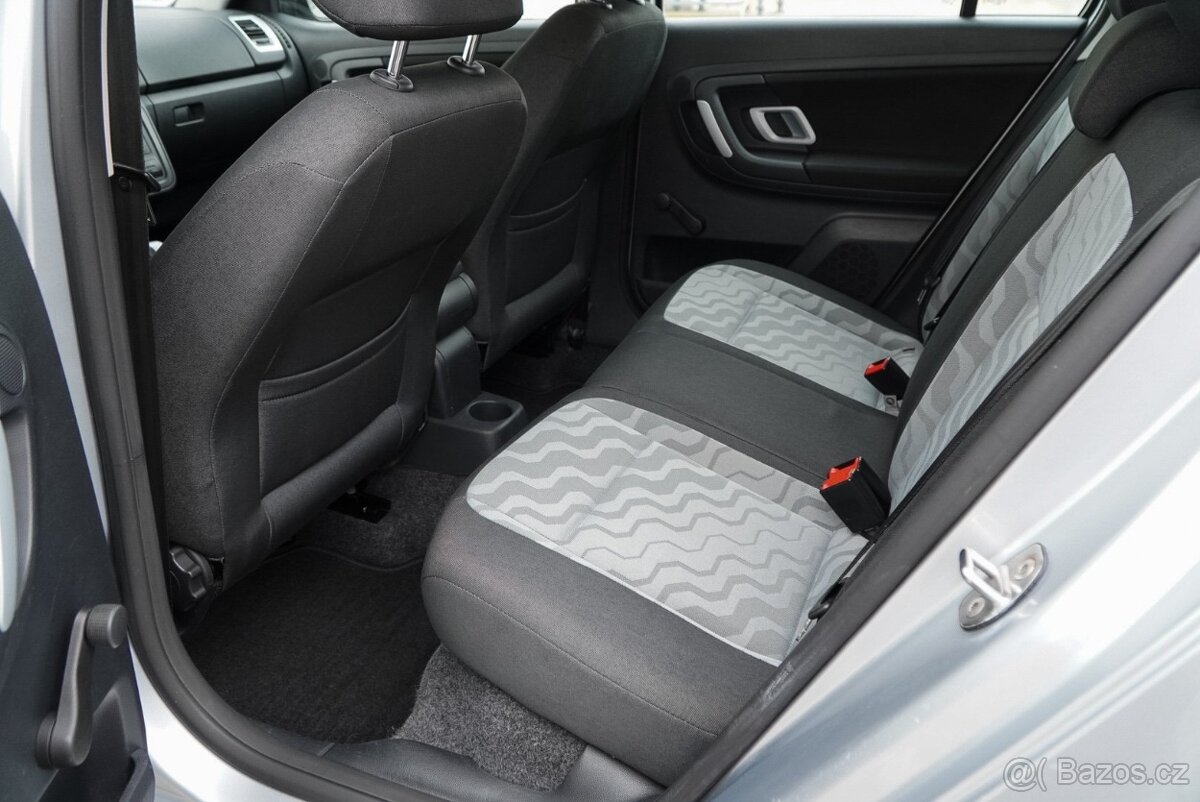 Škoda Fabia 1.6 Ambiente - 14