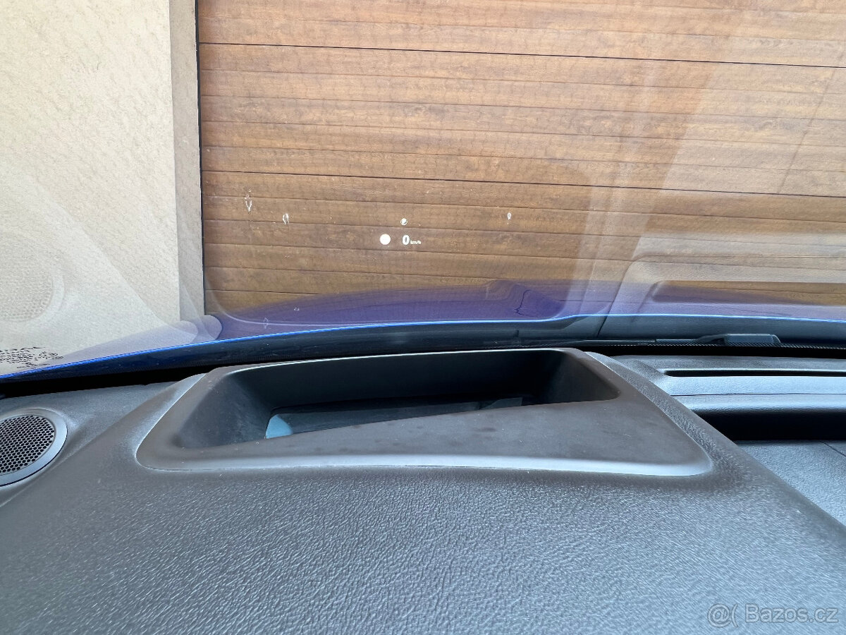 Jaguar XE 2.0 D R-SPORT 180 PS - 14