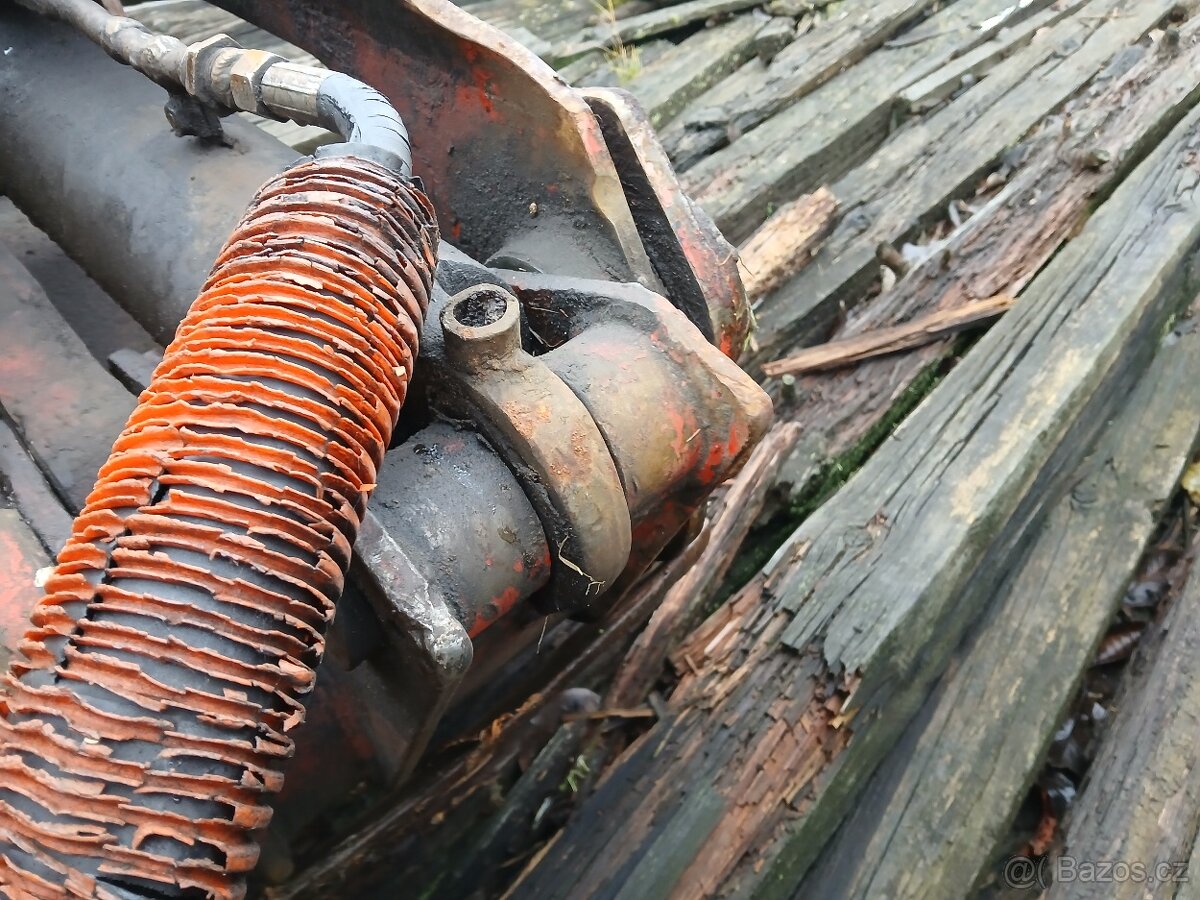 Kleště na kulatinu. - 14