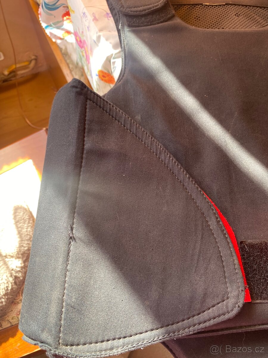 Jezdecká vesta - 14