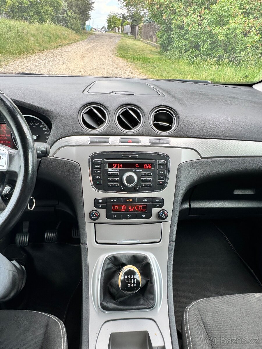 Ford galaxy 2011 - 14