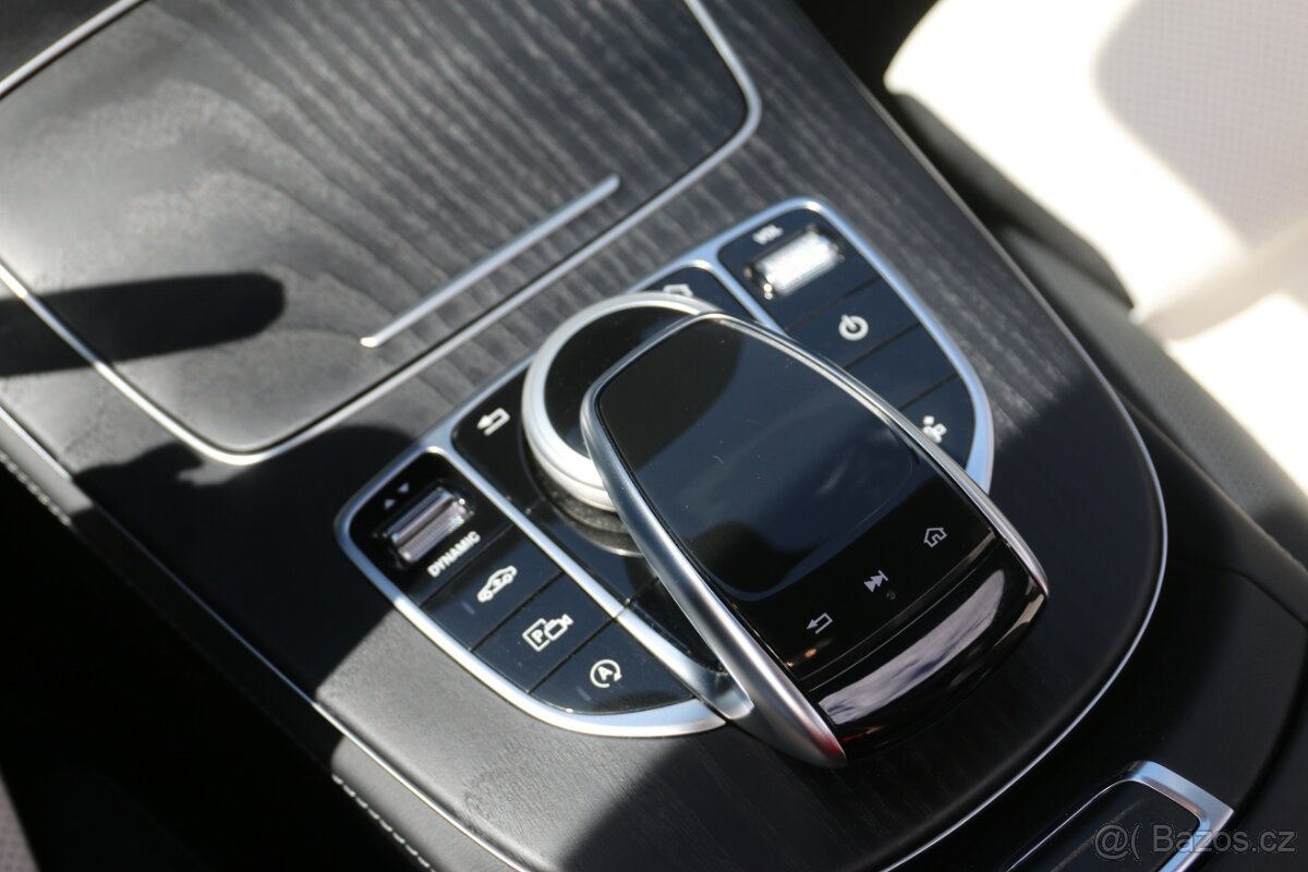 Mercedes-Benz E 400d 4 MATIC 1maj ČR DPH - 14