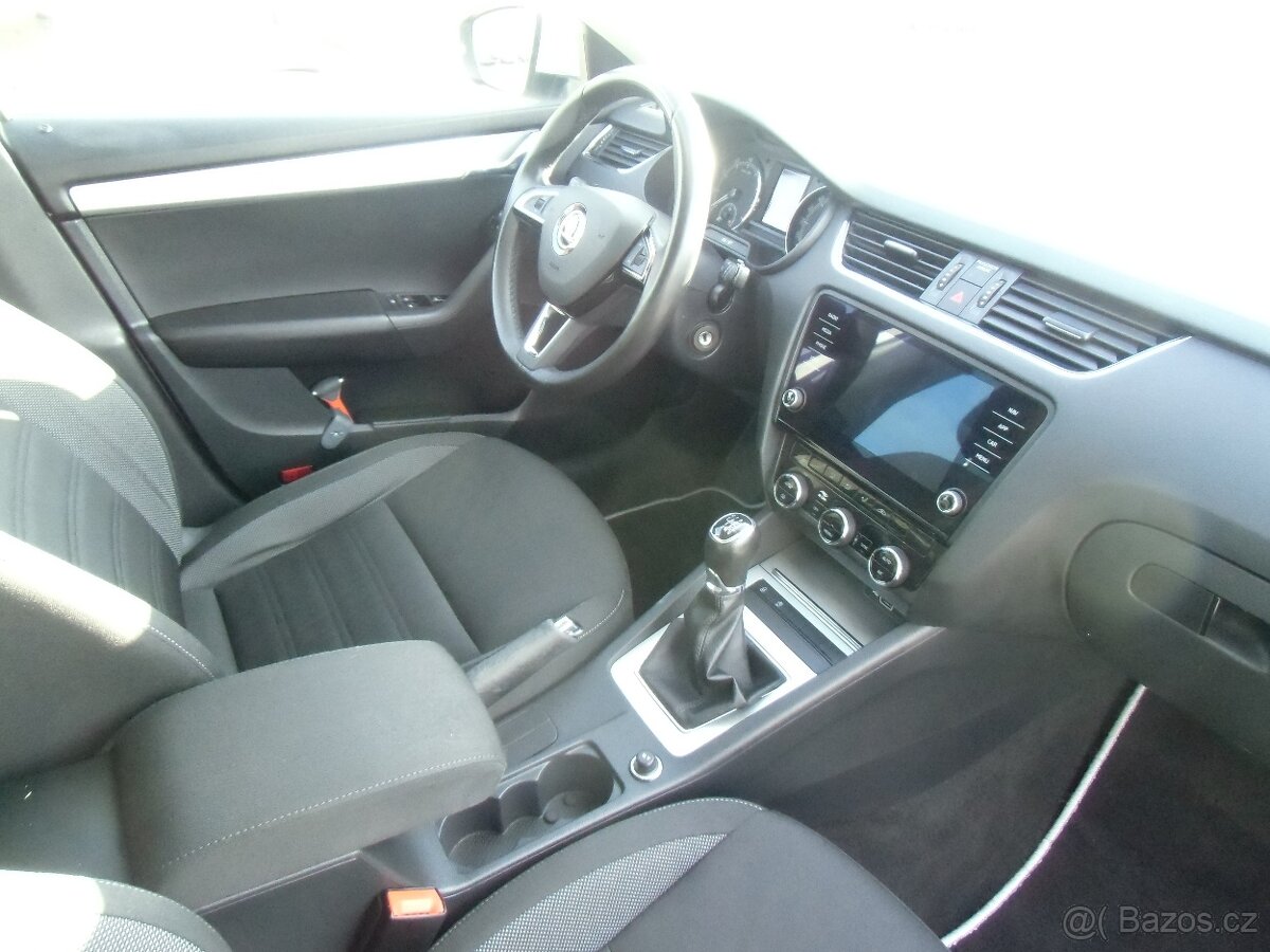Škoda Octavia 1.0 TSI SW - 14