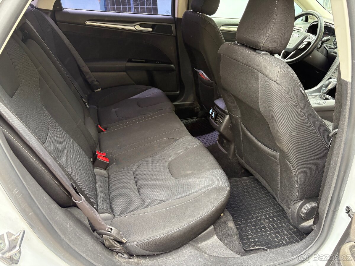 Ford Mondeo kombi 2,0TDCi,110kW automat 2018 - 14