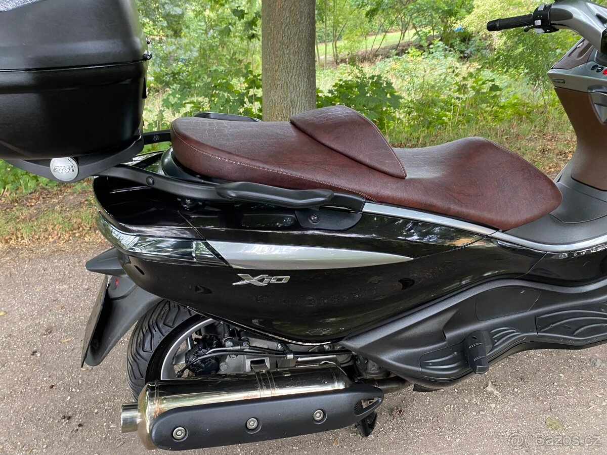 Piaggio X10 500 - 14