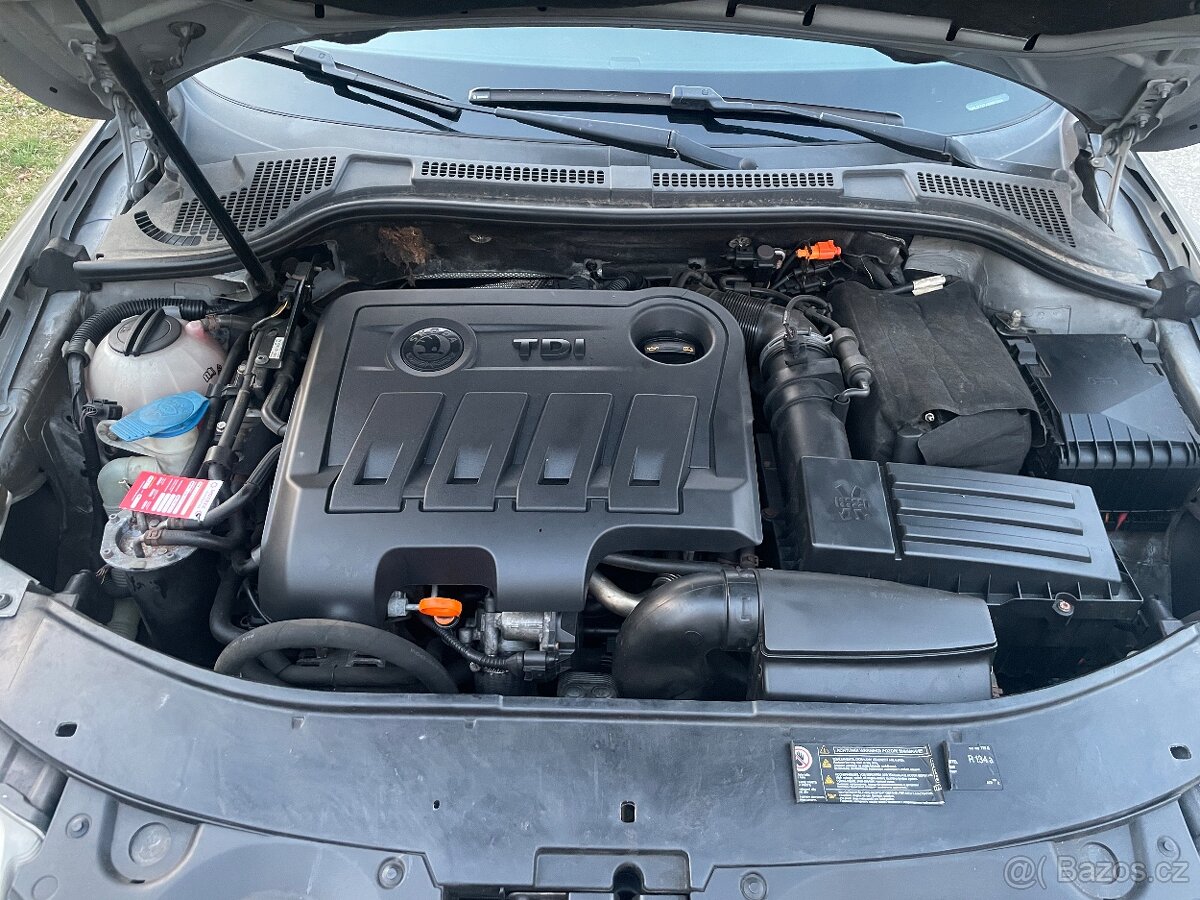 Škoda Superb Combi 2.0 TDI 125 kW DSG – TOP STAV - 14