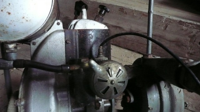 Spalovací motor s čerpadlem - 14