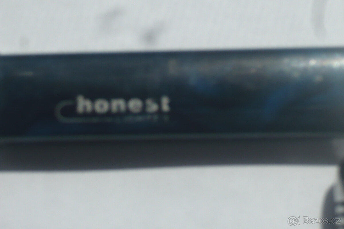 staré plynové zapalovače - 14