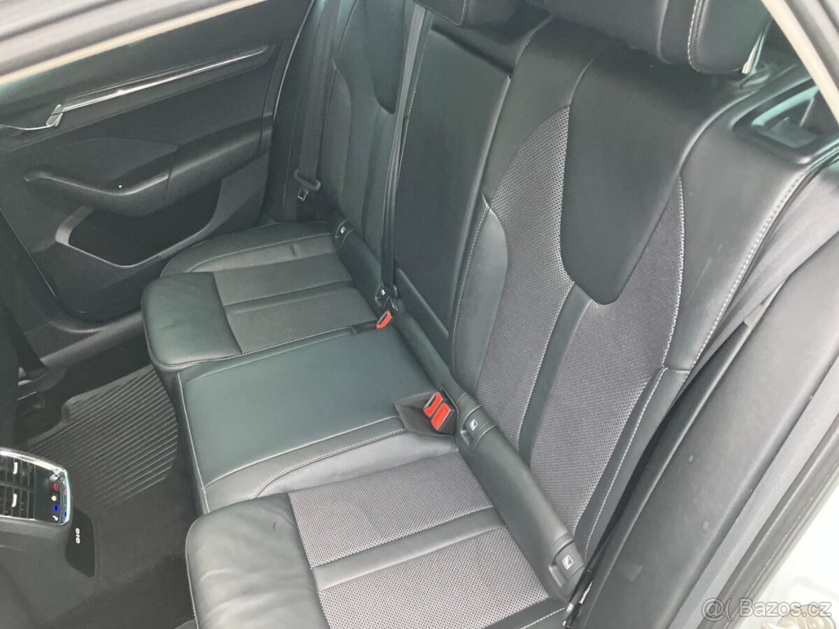 Škoda Octavia IV 2.0TDI STYLE /TAŽNÉ,KŮŽE,MODEL 2024,100TKM/ - 14