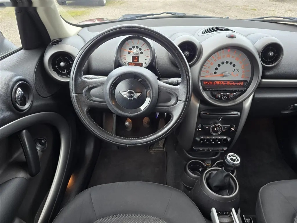 Mini One, 1,6 D COUNTRYMAN - 14