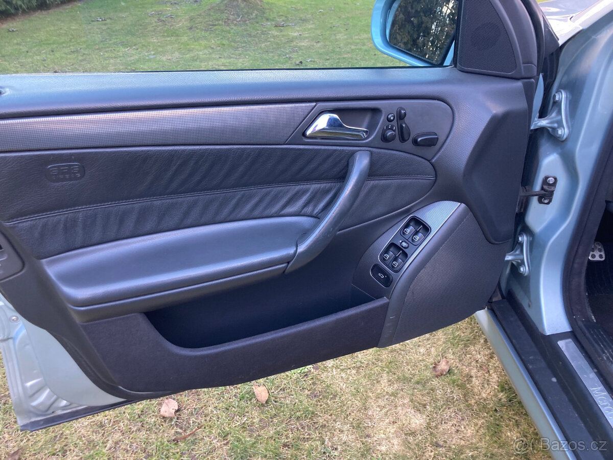 Mercedes C30 CDI AMG W203 - 14